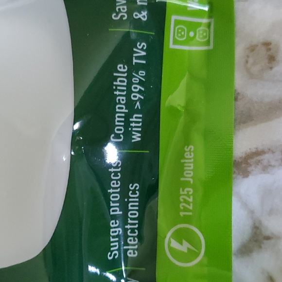 Greenlite 5 Outlet Advanced Power Strip Tier 1 - Picture 5 of 11